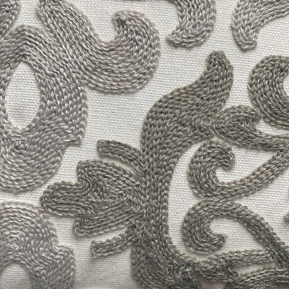 HWY 50 embroidered shades of grey and white paisley 18x18‎ accent pillow - Picture 4 of 7